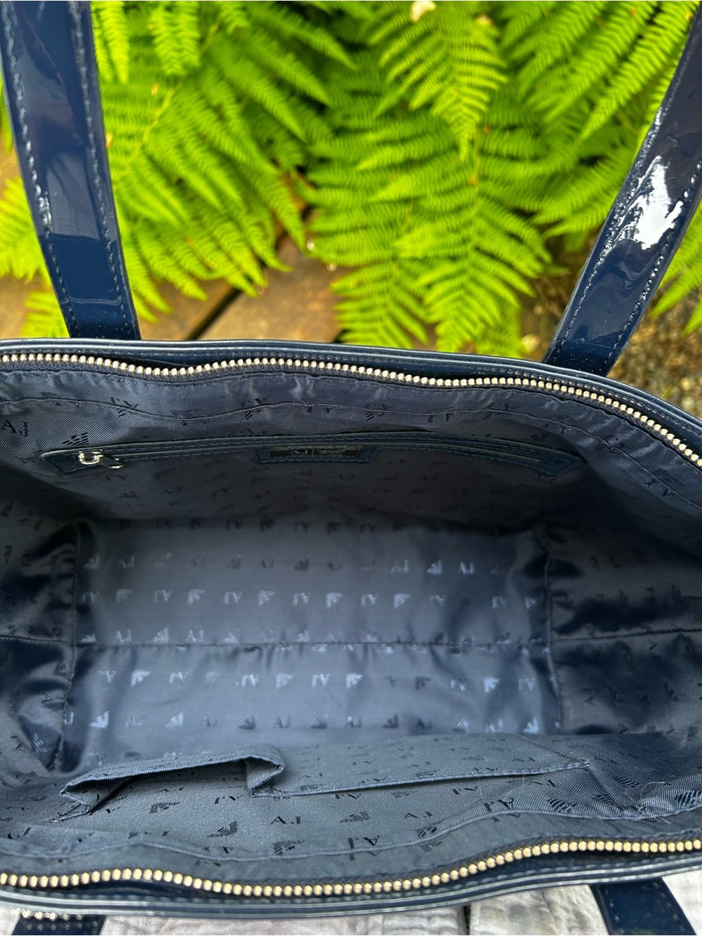 Armani Jeans Blue Patent Leather Logo Tote with Charm - Picture 8 of 11